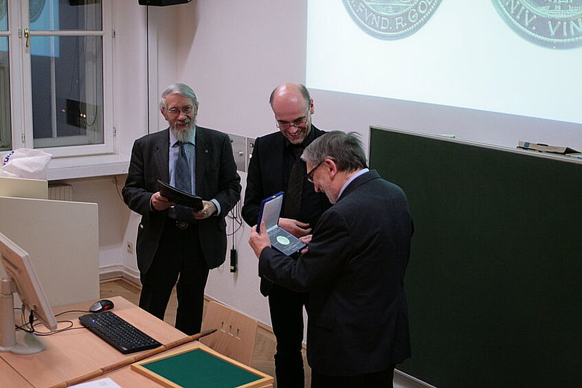 Univ.-Prof. Dr. Wolfgang Hahn, Univ.-Prof. Dr. Reinhard Wolters und Prof. Dr. Theodore V. Buttrey